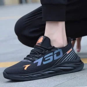 Men’s casual light mesh sports shoes summer breathable cool running shoes fashion soft sole comfortable non slip male’s sneakers