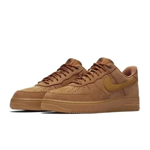 Nike Air Force 1 07 Low Classic Retro Skateboarding Shoes for Men – Timeless Style and Comfort